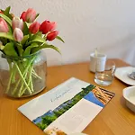 Apartment 305, Seepark *