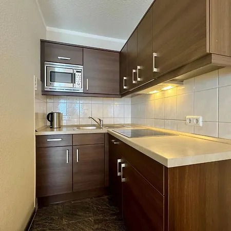 Apartment 305, Seepark